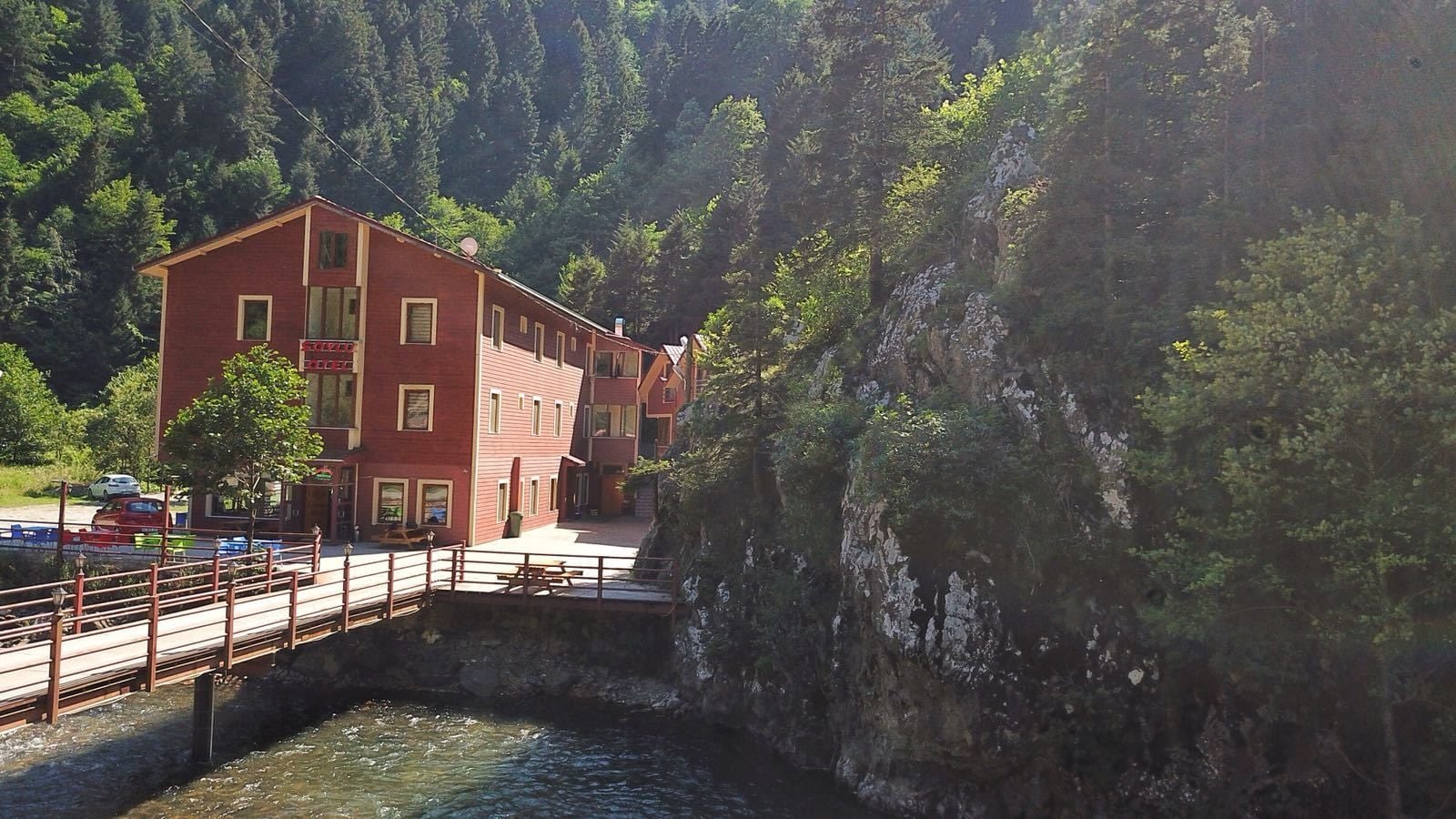 Fachada de la propiedad