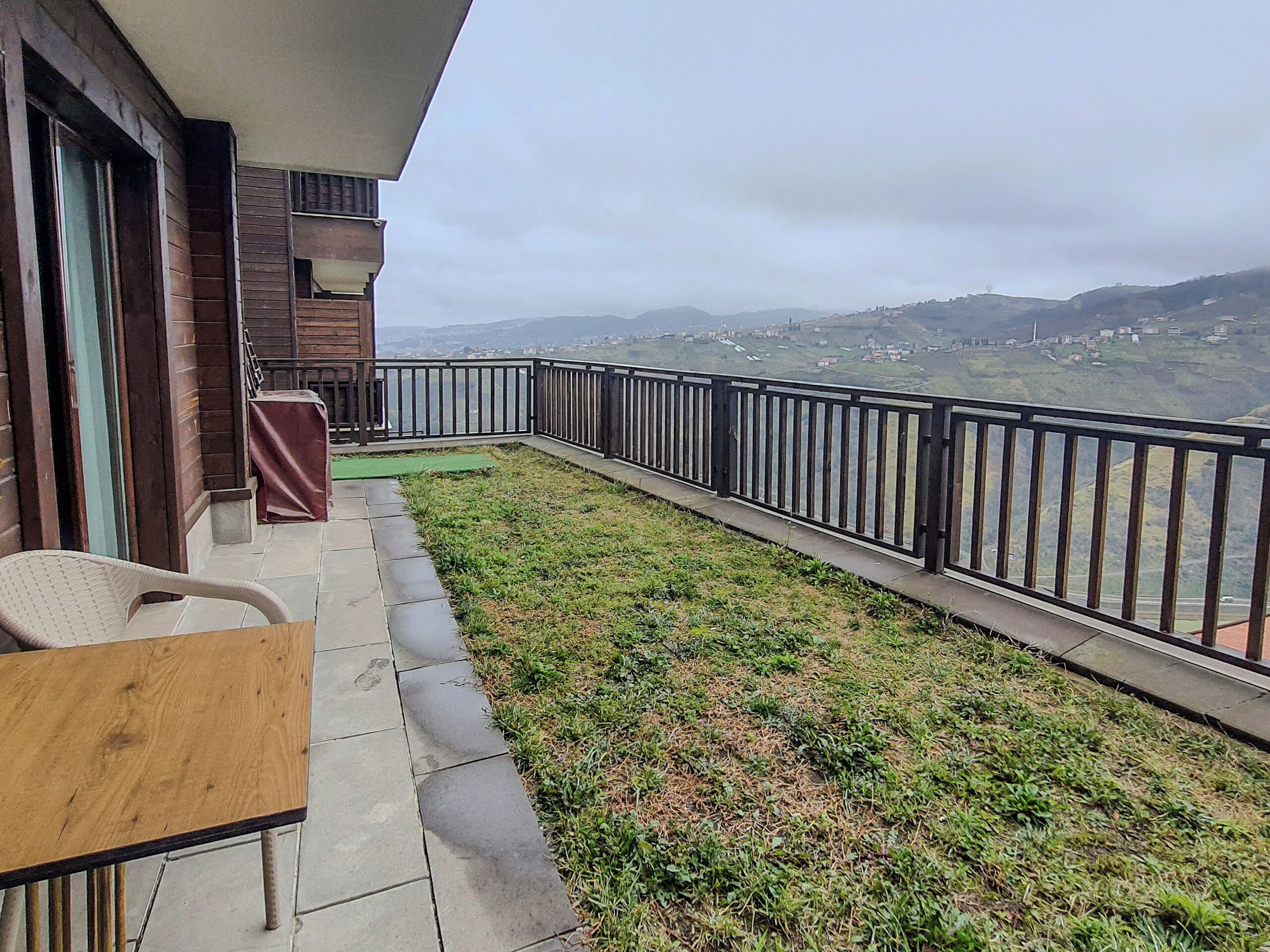 Standard Room With Kitchen (Basement Floor) | Garden view