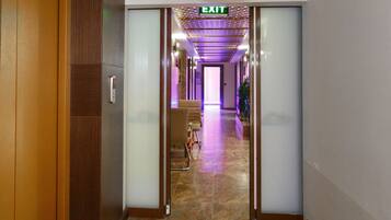 Couples treatment rooms, Turkish bath, body treatments, aromatherapy