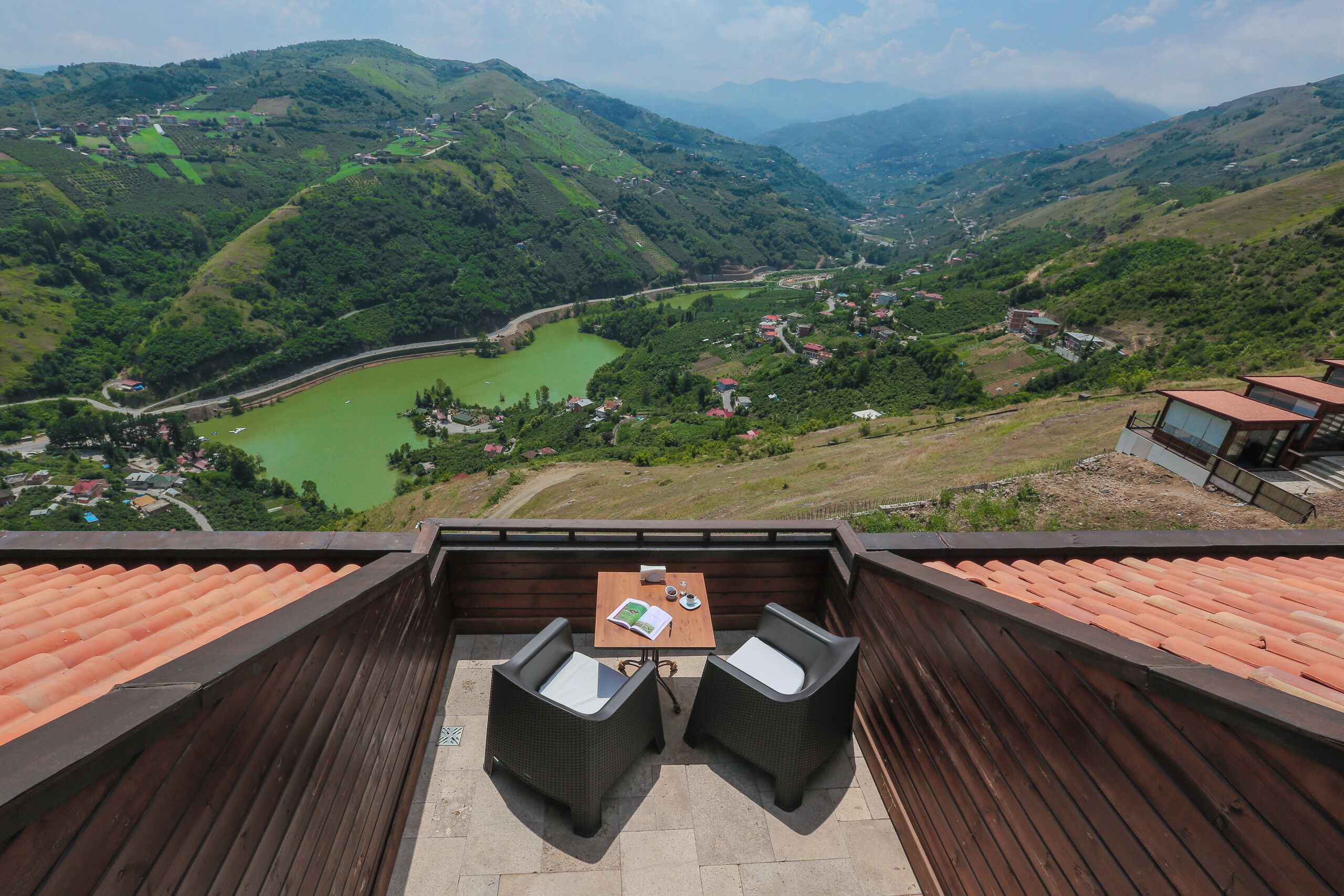 Deluxe-Suite, Whirlpool, Seeblick | Ausblick vom Zimmer