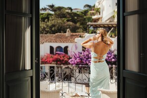 Minibar, Wi-Fi gratuit, draps fournis