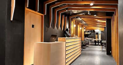 Namba Guesthouse HIVE - Hostel