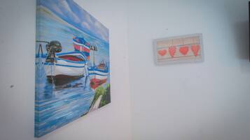 Double Room, 1 Bedroom, Private Bathroom | Desk, free WiFi