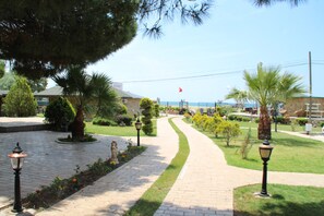 Garden - Hotel Sunset Troia (Ezine)