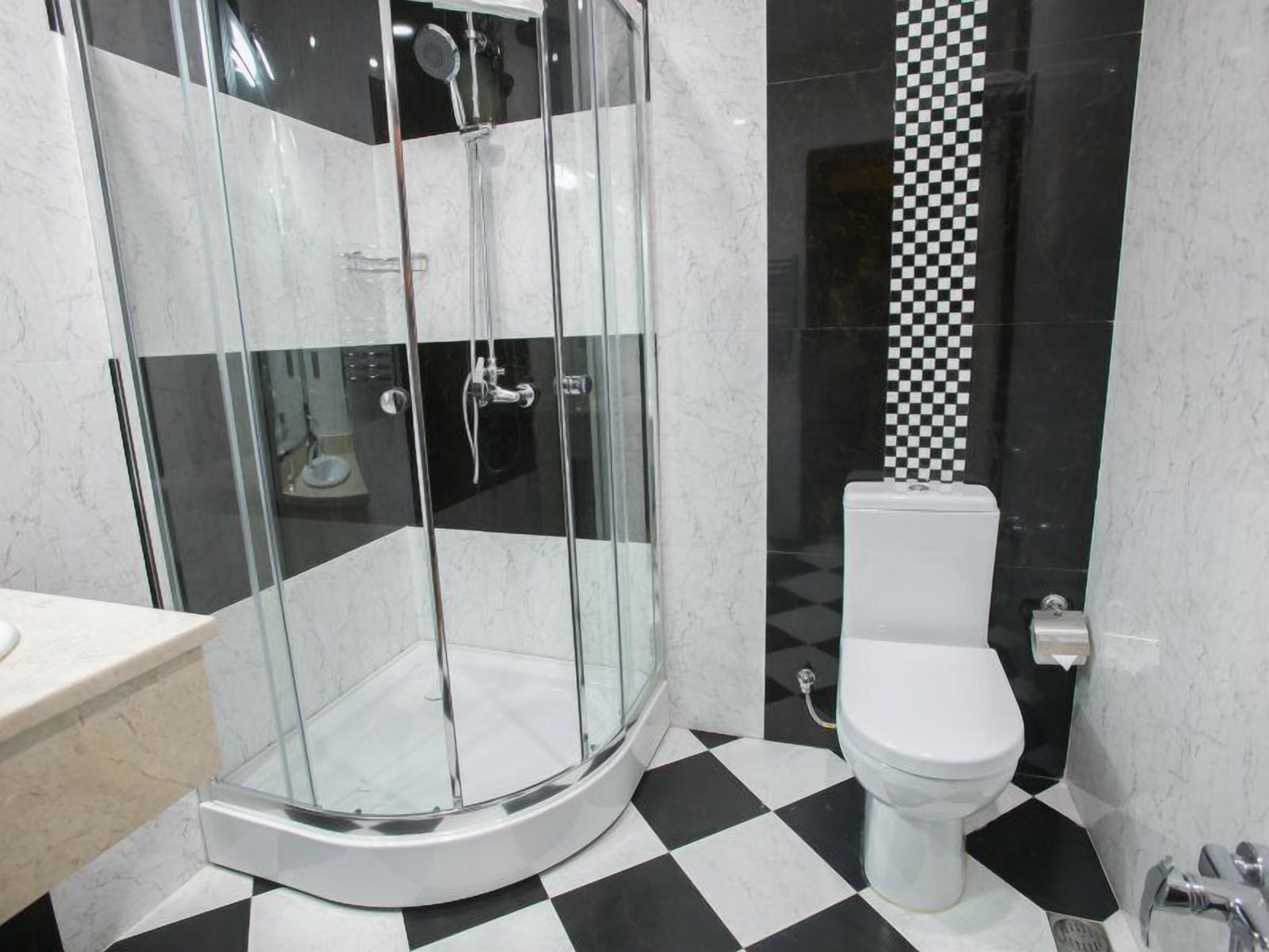 Photo - Emerald Hotel