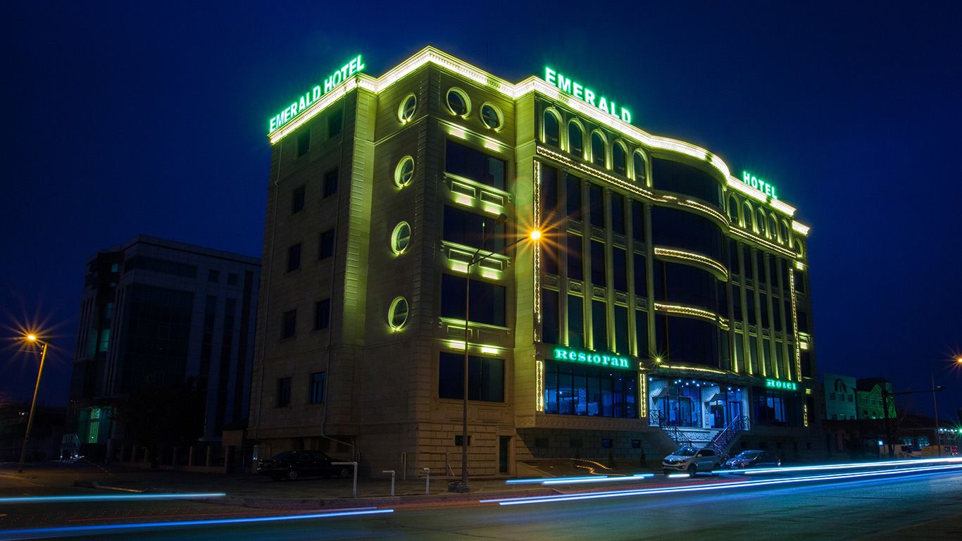 Photo - Emerald Hotel