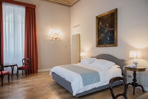 Ropa de cama de alta calidad, cubrecamas y colchones con pillow-top 