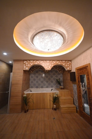 Turkish bath/hammam, deep-tissue massages, Thai massages - Sarikamis White Park Hotel (Sarikamis)