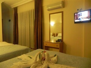 スタンダード トリプルルーム | WiFi (無料)