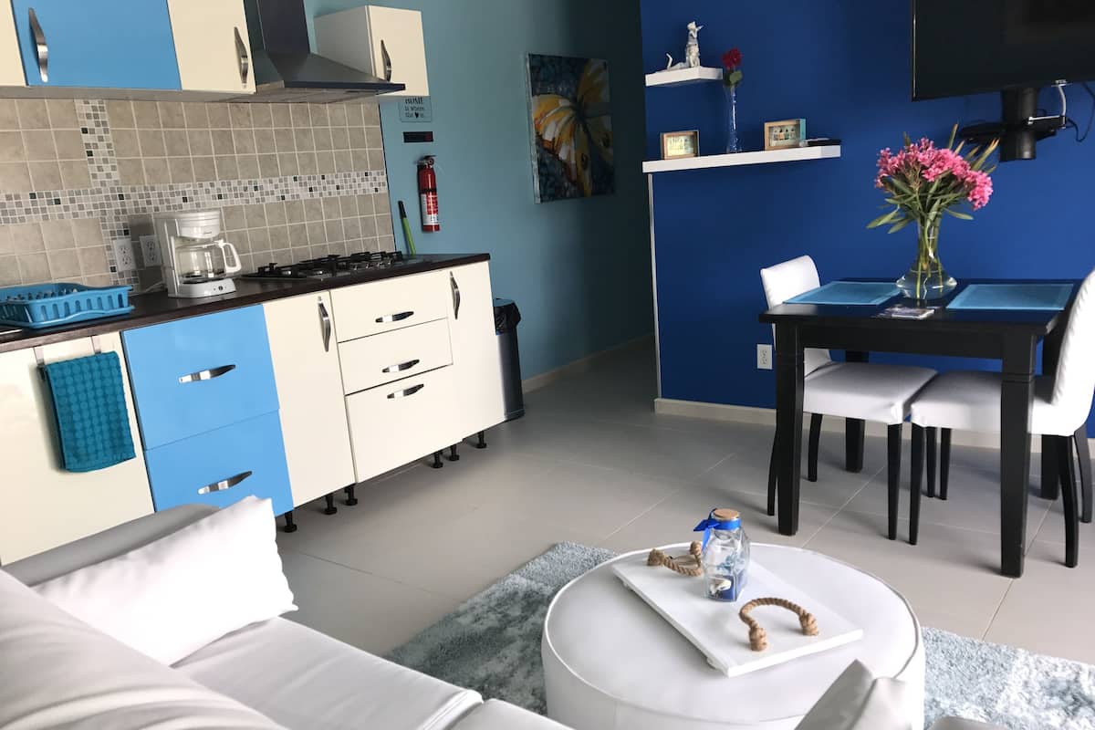 1 Schlafzimmer, hochwertige Bettwaren, Pillowtop-Betten
