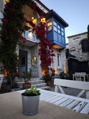 Front of property - Faro Alacati (Cesme)