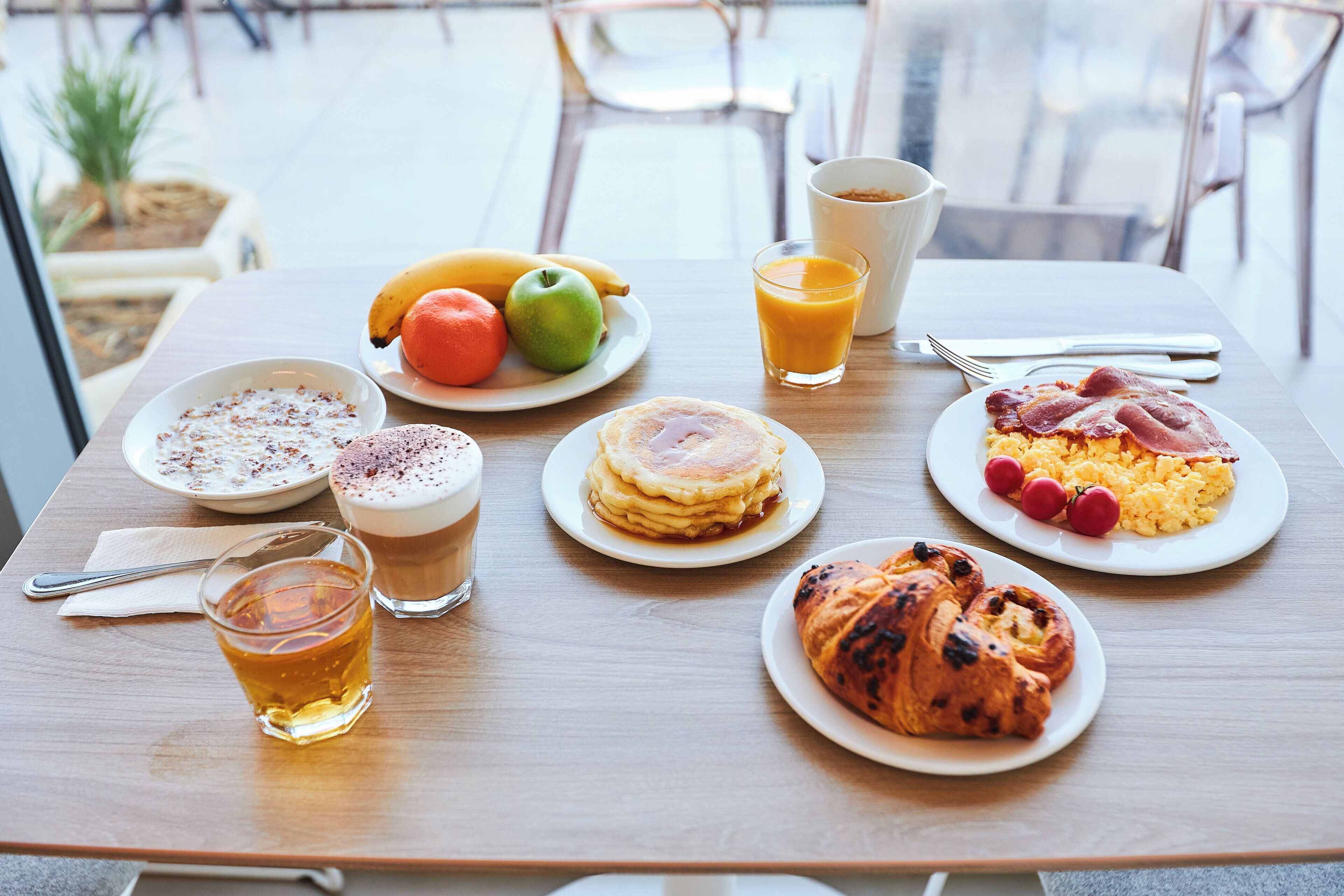 Breakfast meal