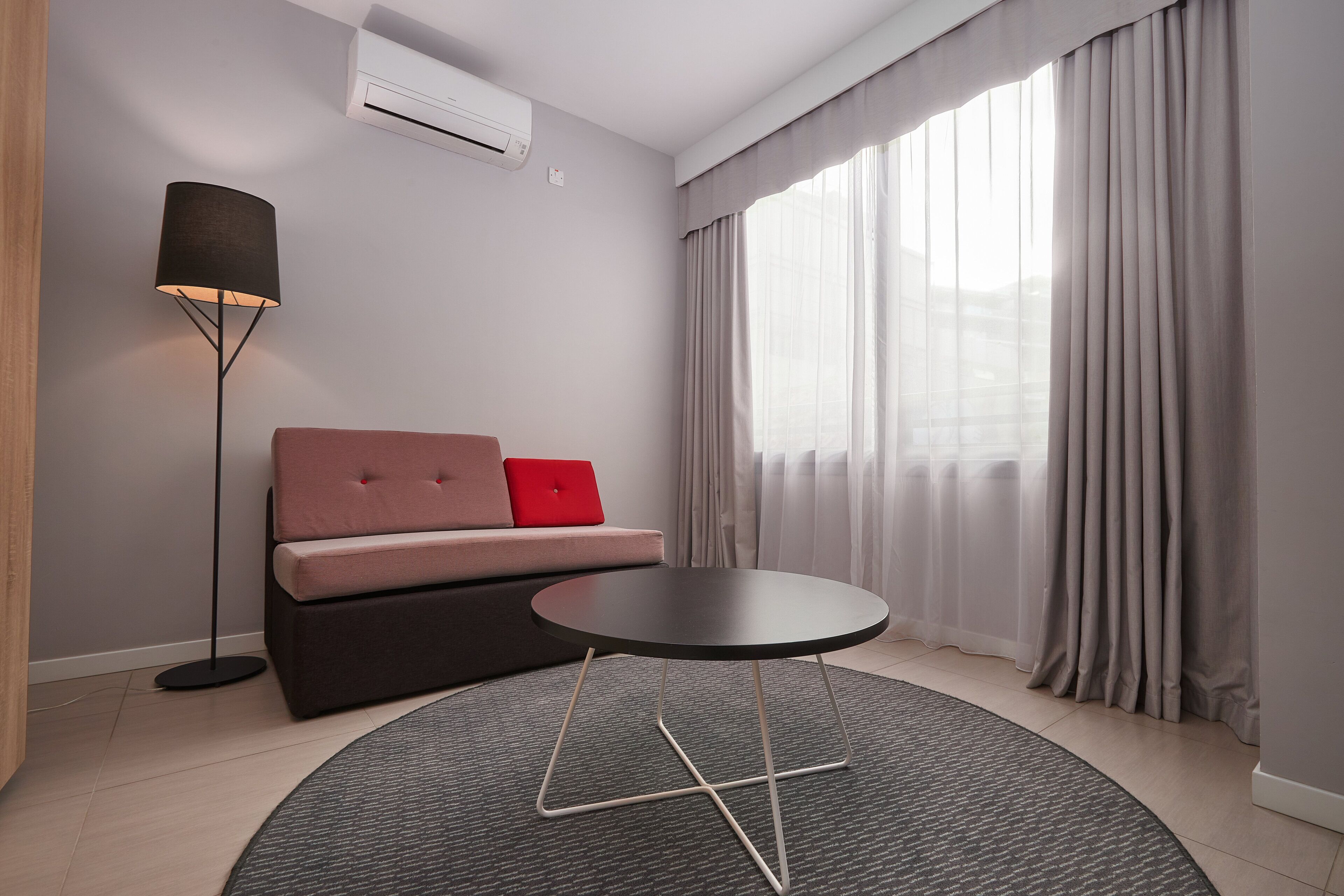 1 bedroom, in-room safe, desk, laptop workspace