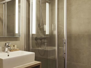 Classic Room, 1 Double Bed | Desk, blackout curtains, soundproofing, iron/ironing board - ibis Styles Nieuwpoort (Nieuwpoort)