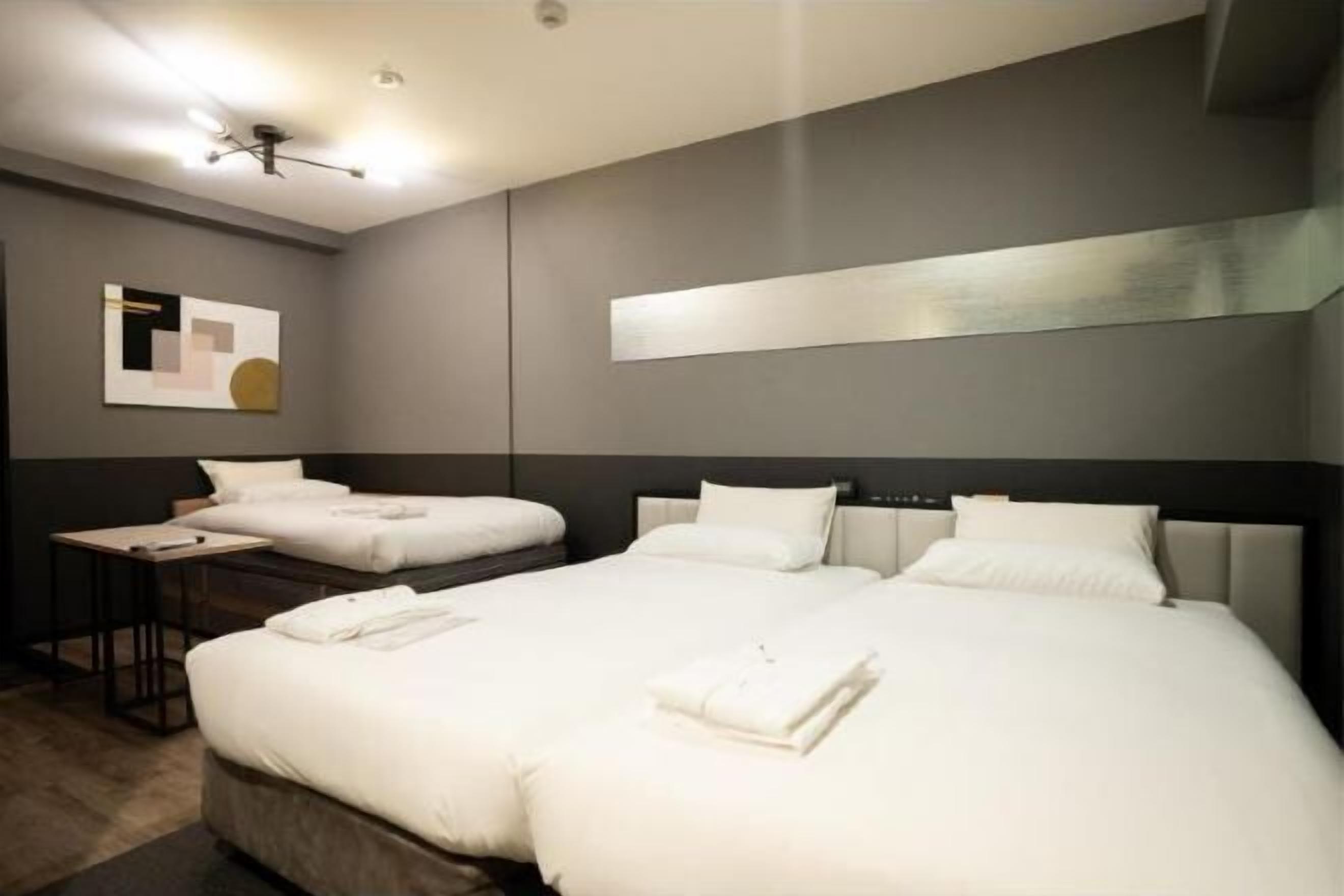 In-room safe, free WiFi, bed sheets