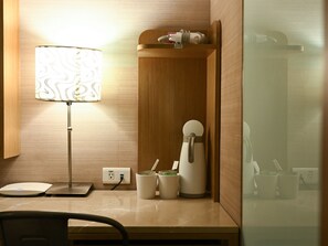 Superior Double Room, Bathtub | Desk, laptop workspace, soundproofing, free WiFi - Guide Hotel Taipei NTU (Taipei)