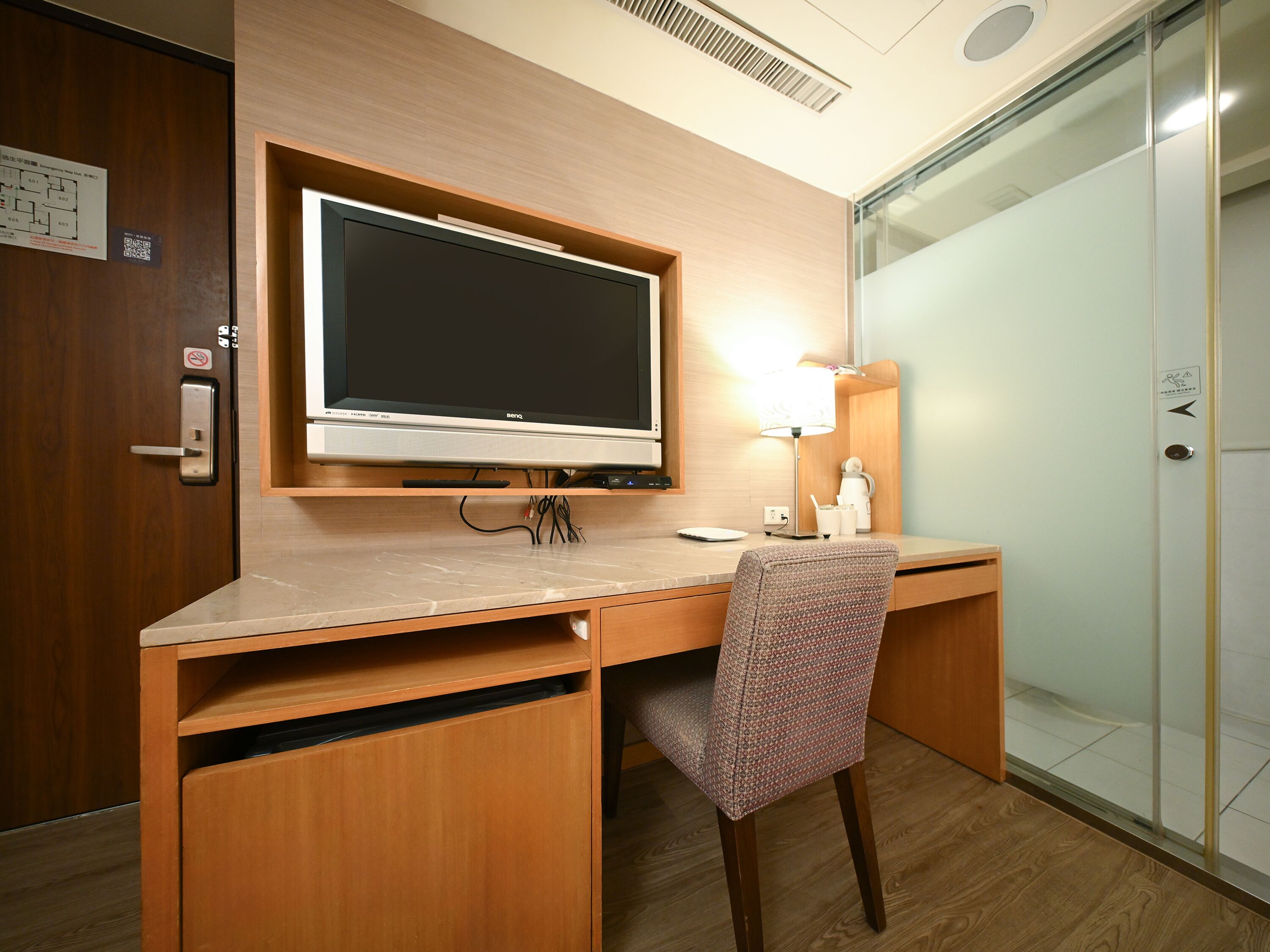 Deluxe Double Room | Desk, laptop workspace, soundproofing, free WiFi