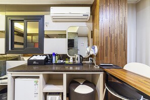 1 bedroom, premium bedding, individually decorated, desk