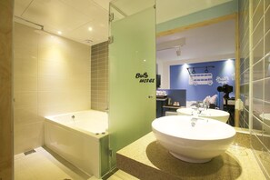 Deluxe Premium Room | Banheiro