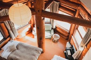 Deluxe Triple Room, 3 Bedrooms, Non Smoking, Private Bathroom (121, Log Hotel, 2F) | Down comforters, blackout drapes, free WiFi