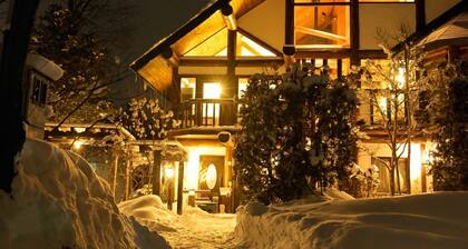Hakuba Log Hotel Meteor
