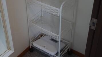 In-room safe, free WiFi, bed sheets