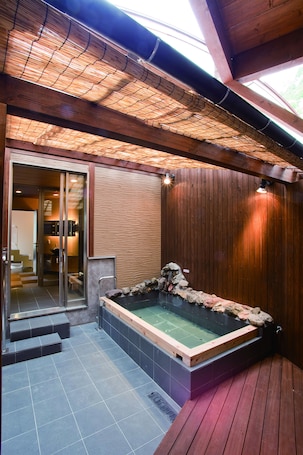 Deluxe Cottage (Type A - 110), Hot Stoned Bath, Open-air Bath, Cypress Bath | Bathroom | Hair dryer, towels, soap, shampoo. Tamayura no Sato