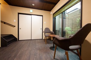 Children’s theme room