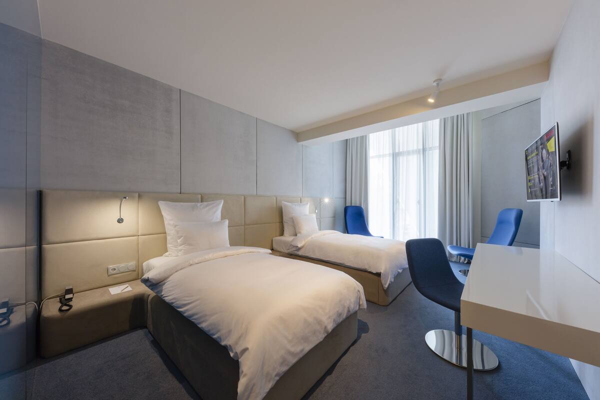 Hypo-allergenic bedding available, minibar, in-room safe, desk
