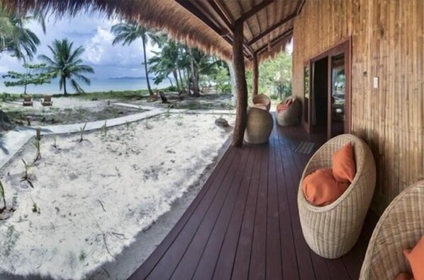 View from room - QI Palawan by Cocotel powered by ASTON (El Nido)