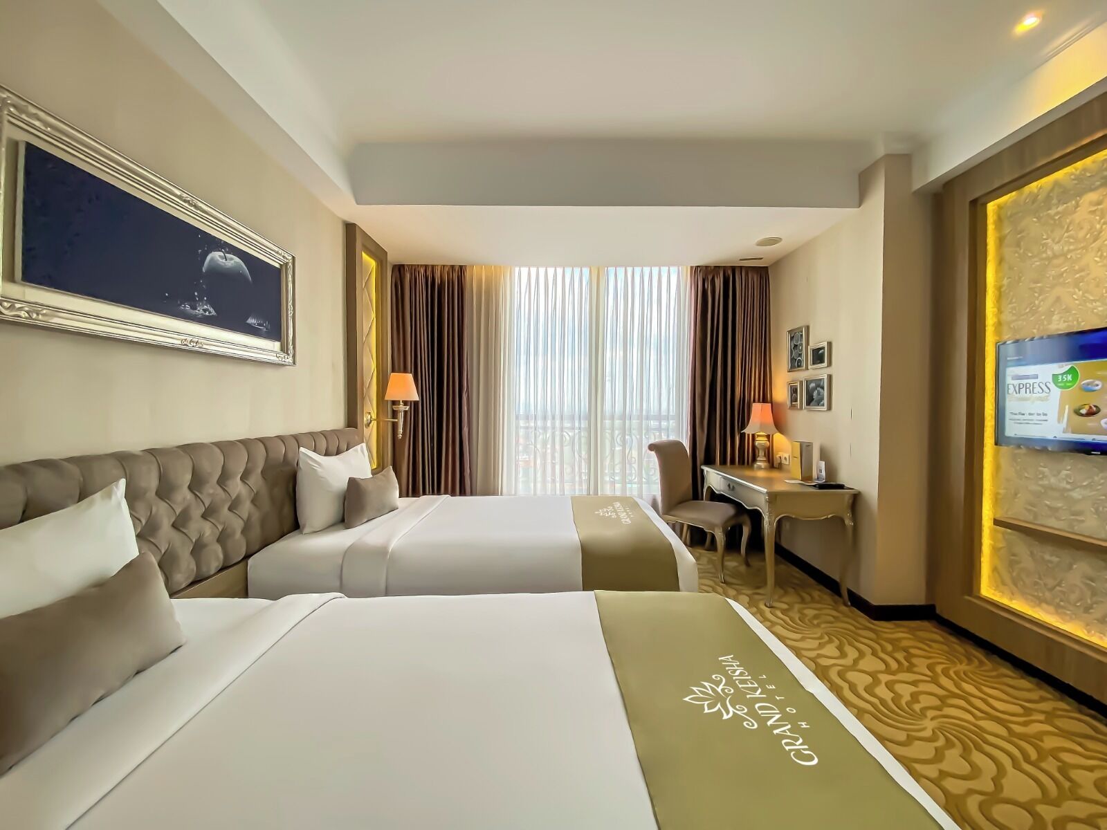 Deluxe Twin Room | In-room safe, individually decorated, individually furnished, desk