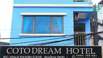 Voorkant van accommodatie