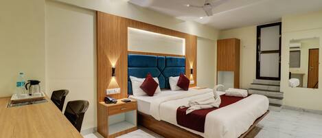 Standardrum | Individuell inredning, unika möbler, skrivbord och mörkläggningsgardiner