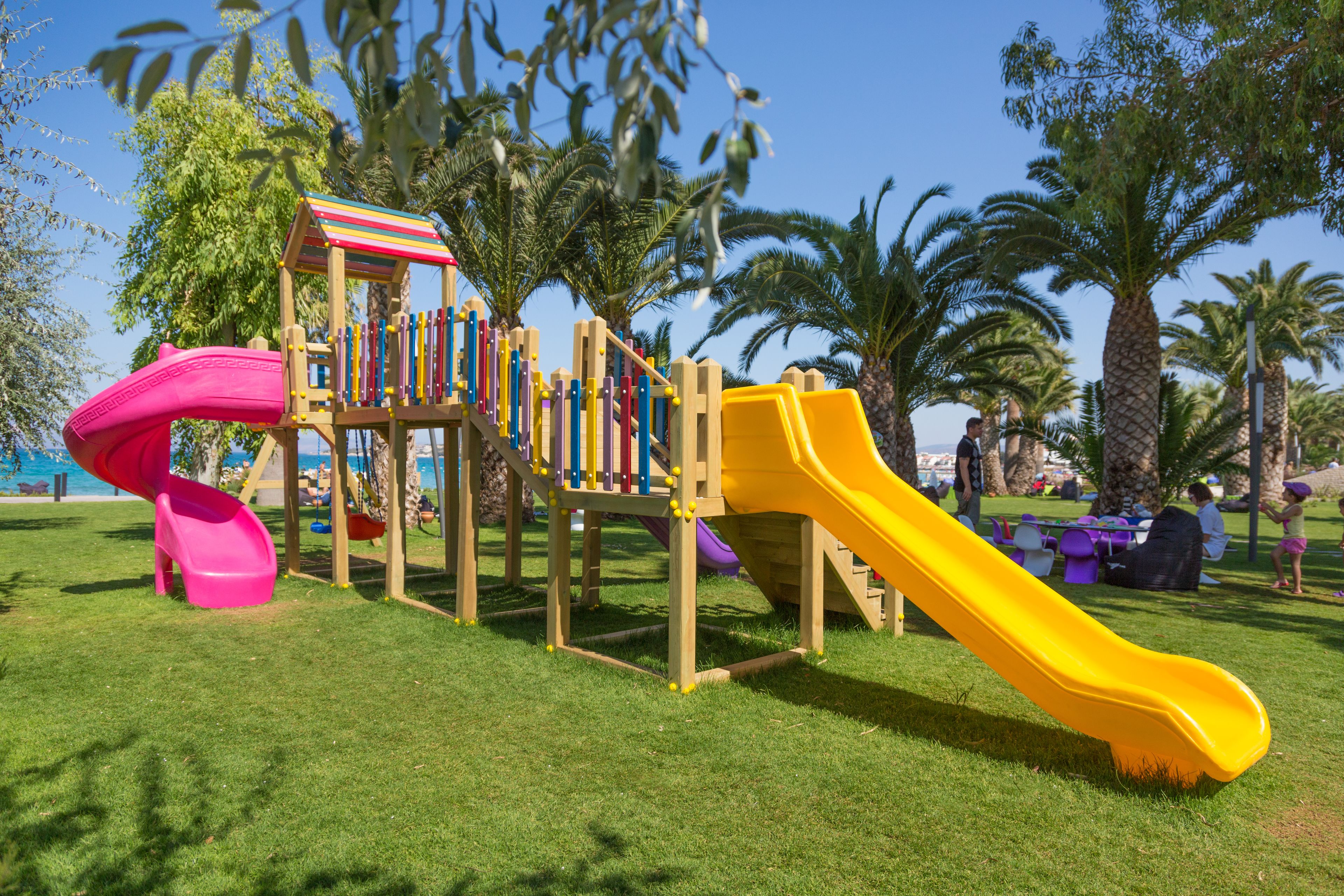 children’s play area – outdoor