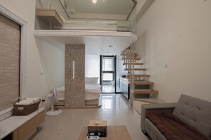 Luxury Quadruple Room  | Desk, blackout drapes, free WiFi, bed sheets - Duoai Hot Spring Hotel (Jiaoxi)