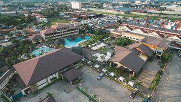 Children's play area - outdoor