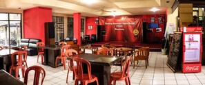 Dining - Hotel Wisata (Magelang)