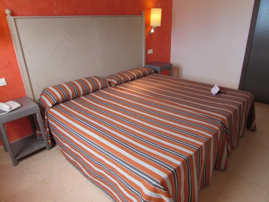 Minibar, Zimmersafe, kostenlose Babybetten, kostenloses WLAN