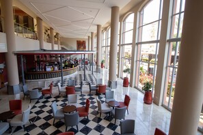 Bar (on property) - Ohtels Islantilla (Lepe)