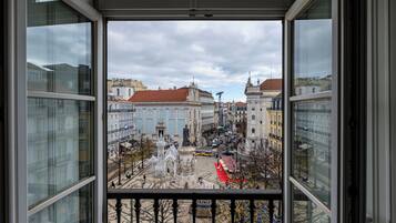 Deluxe Room with Square View | Vista do quarto
