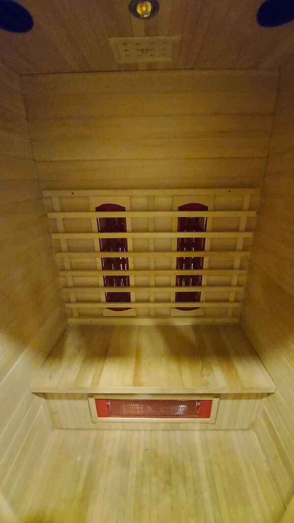 A sauna with wooden benches and a control panel. - Hamit Hotel İstanbul - Special Category (Istanbul)