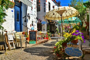 Exterior - Afet Hanım Konağı Alaçatı (Cesme)
