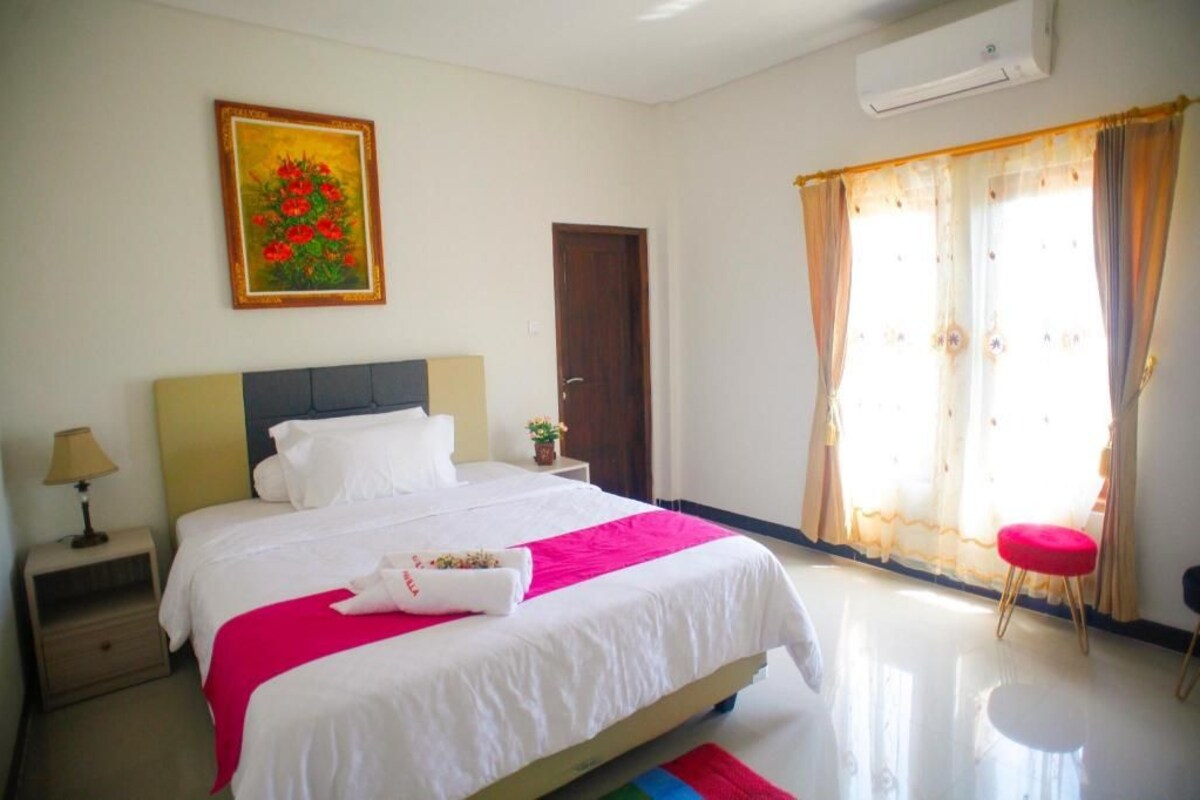 1 chambre, bureau, draps fournis