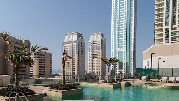 Outdoor pool - One Perfect Stay - Trident Grand (Dubai)