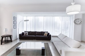 公寓, 2 间卧室 | 客厅 | 平板电视