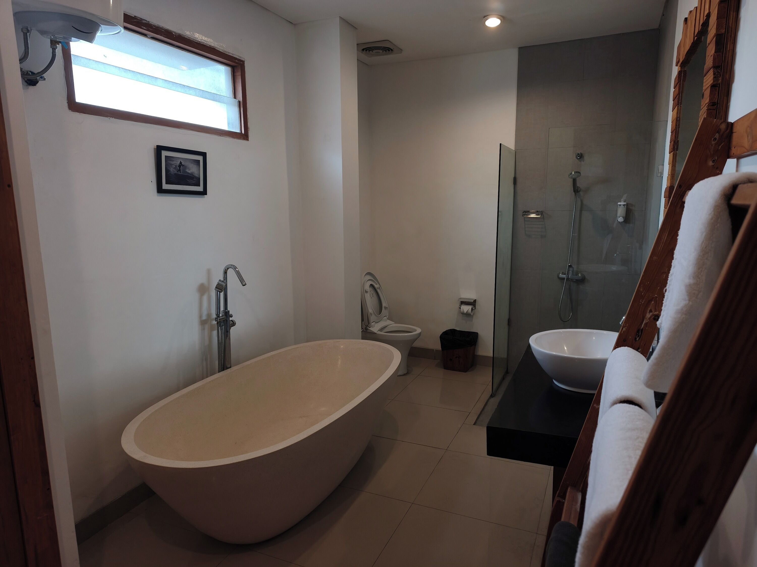 Suite | In-room safe, desk, free WiFi
