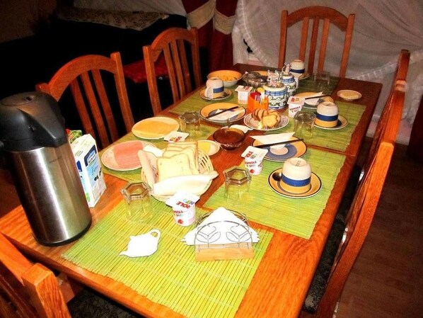 Food and drink - Hostal Arkya - Adults Only (Natales)