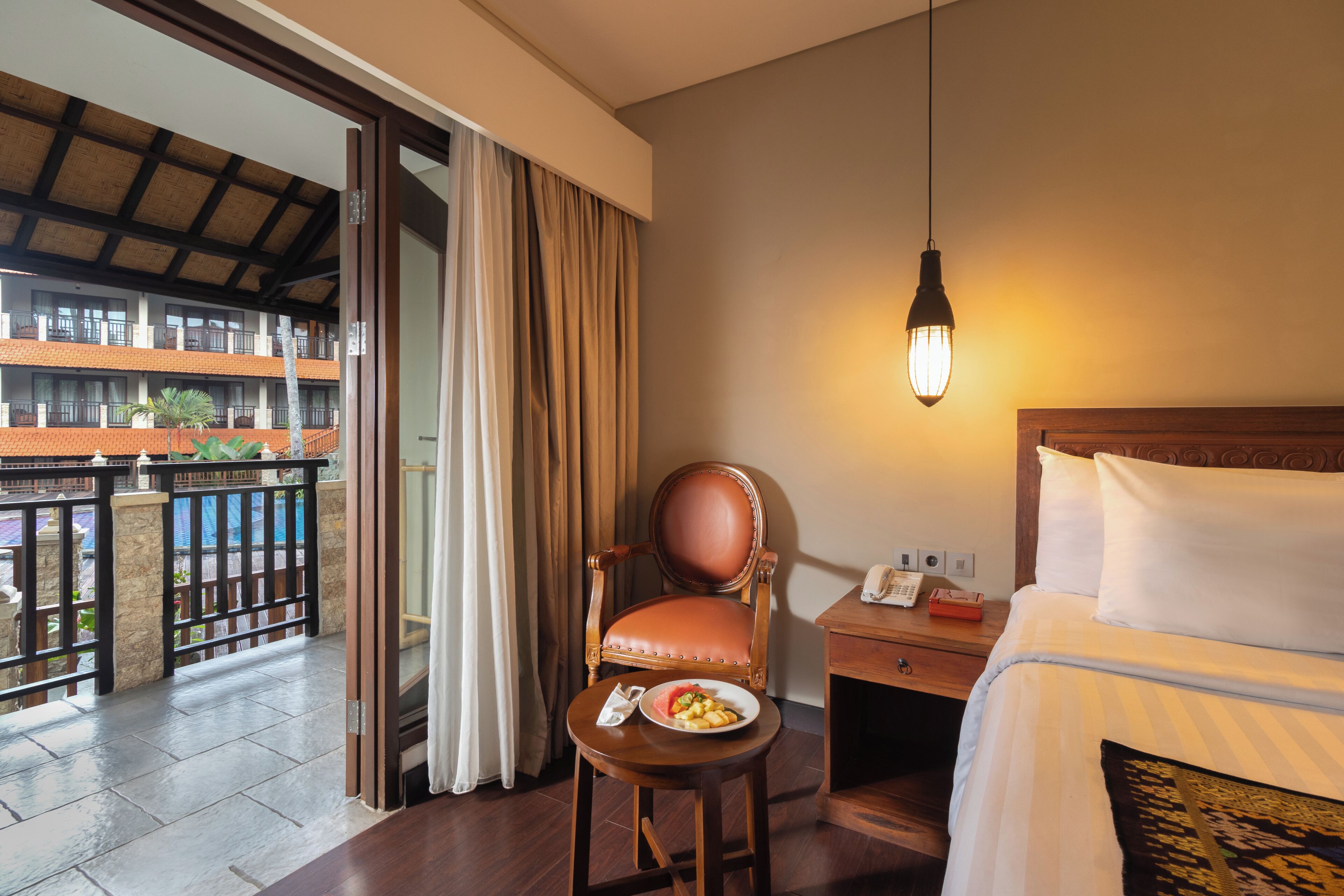 Deluxe Room, 1 Double Bed, Bathtub, Pool View | 1 bedroom, premium bedding, down duvets, pillow-top beds