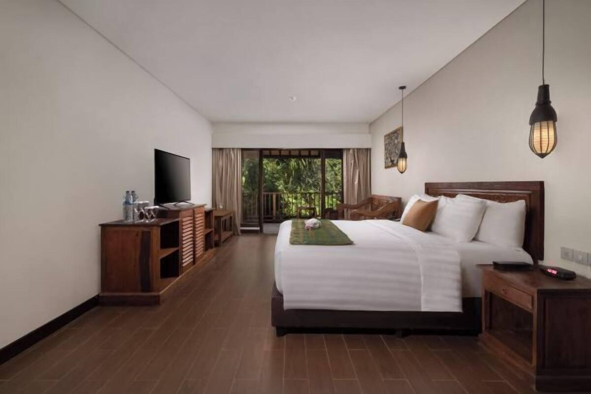 1 habitación, ropa de cama hipoalergénica, edredón y minibar