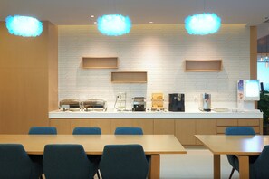 Restaurant - Holiday Inn Express Luoyang Yichuan by IHG (Luoyang)